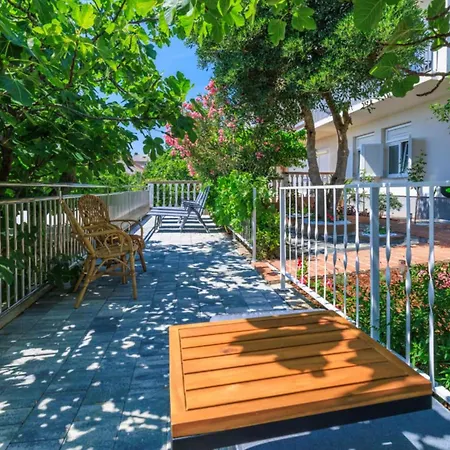 Awesome In With Wifi Crikvenica
