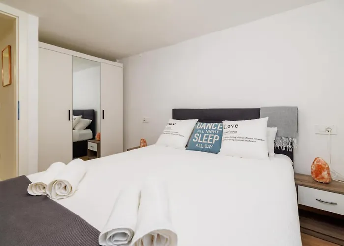 Awesome In With Wifi Lejlighed Crikvenica