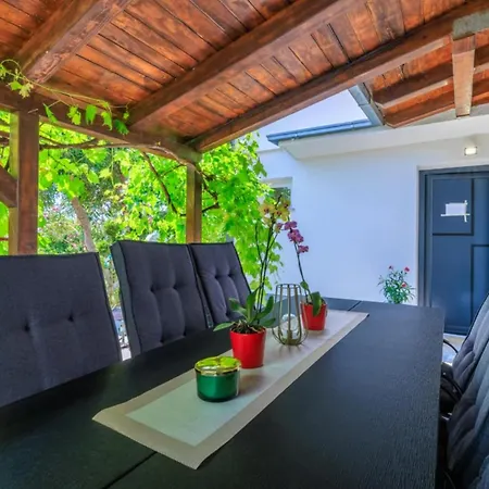 Lejlighed 2 Bedroom Awesome In *